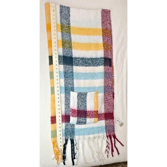 Nordstrom BP Wide Plaid Patterned Scarf Oversized w/ Pockets Blanket Fringe NWT - Picture 8 of 11